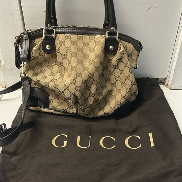 Authentic GUCCI Monogram Medium Sukey Satchel Bag Golden Beige - Picture 1 of 7